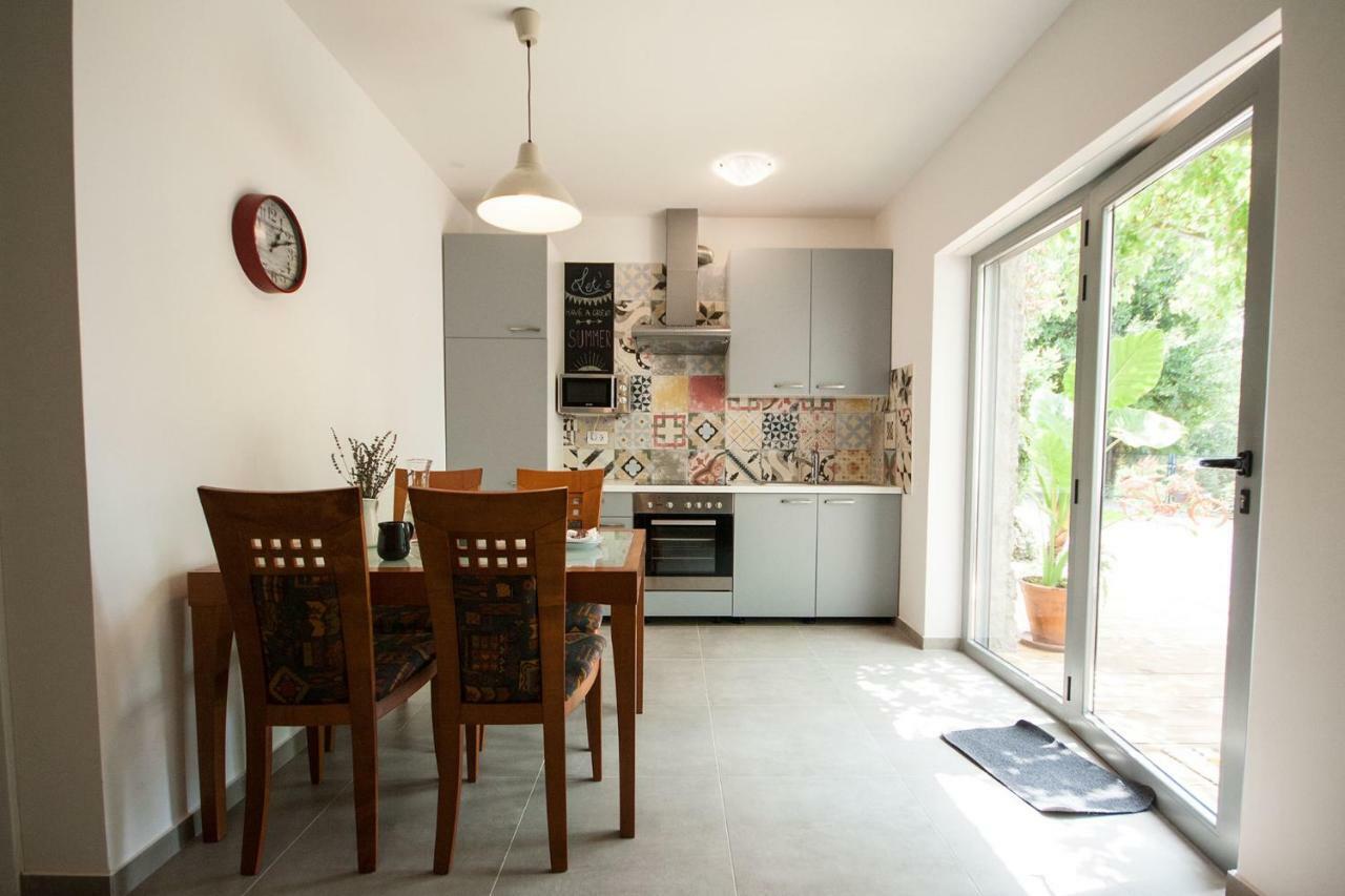 Apartment Sofia Rijeka Bagian luar foto