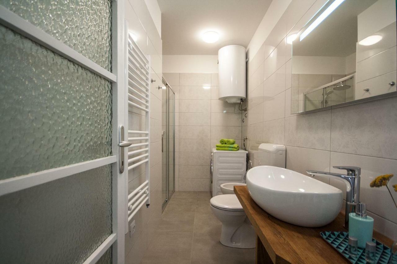 Apartment Sofia Rijeka Bagian luar foto